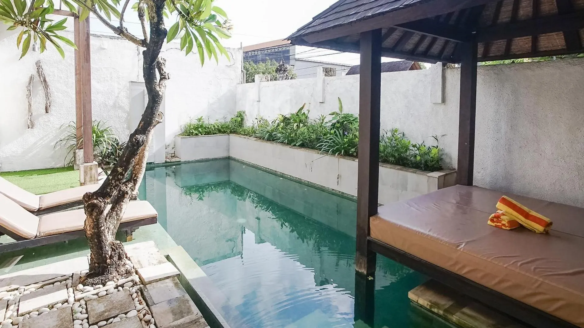 Queen Rose Villa & Spa Jimbaran