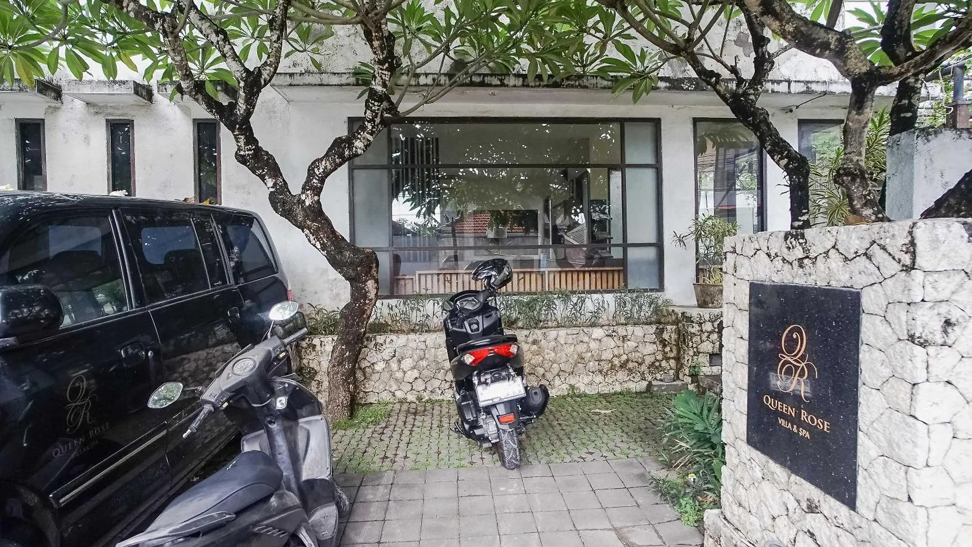 Queen Rose Villa & Spa Jimbaran  Indonesia